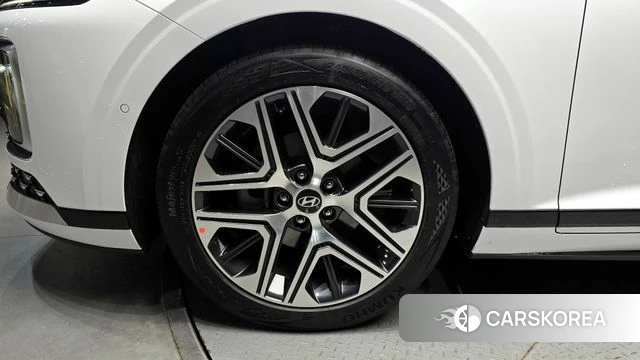 Hyundai Grandeur Hybrid (GN7) id 3914154 из Кореи 15