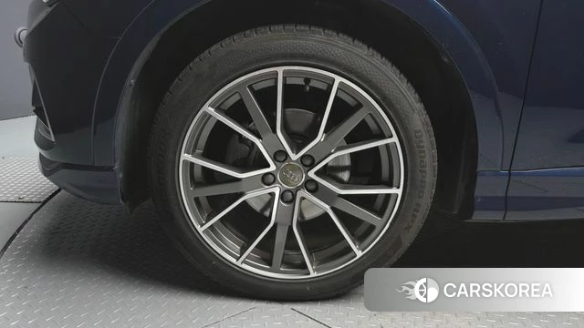 Audi Q3 (F3) id 4619952 из Кореи 28