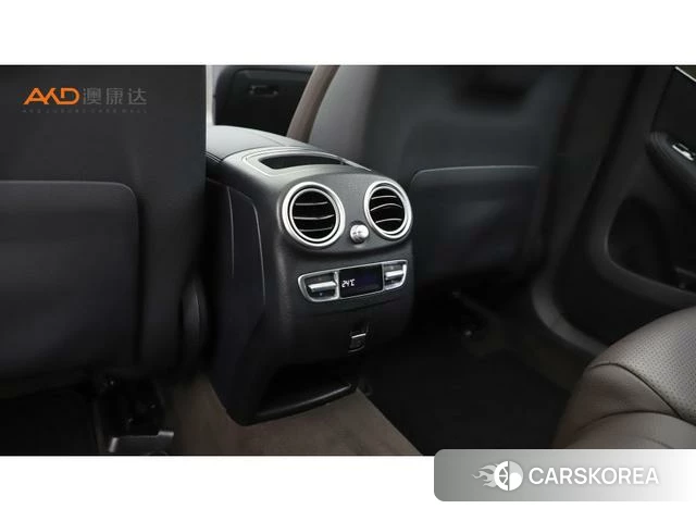 Mercedes-Benz GLC 2021 Белый из Китая, фото 5