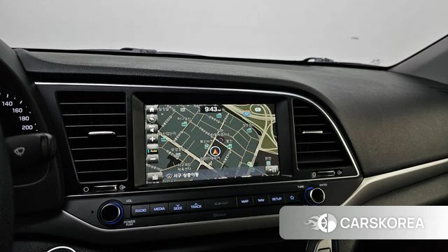 Hyundai Avante AD id 3814503 из Кореи 15