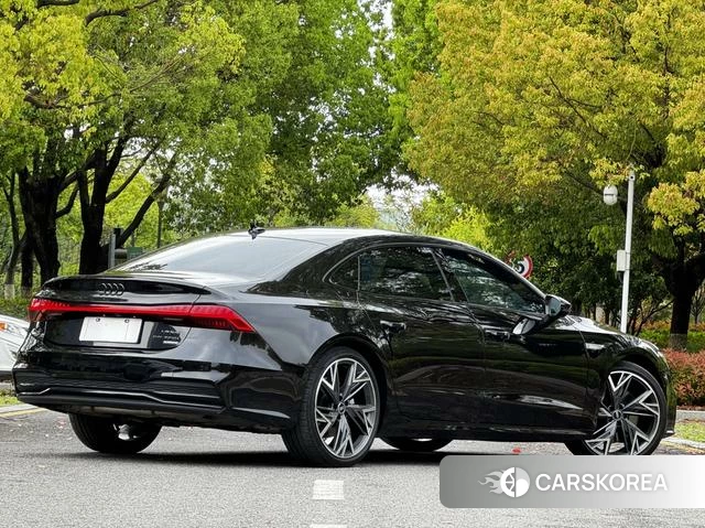 Audi A7L id 4307267 из Китая 12