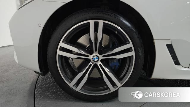 BMW 6 Series GT (G32) id 3845991 из Кореи 16