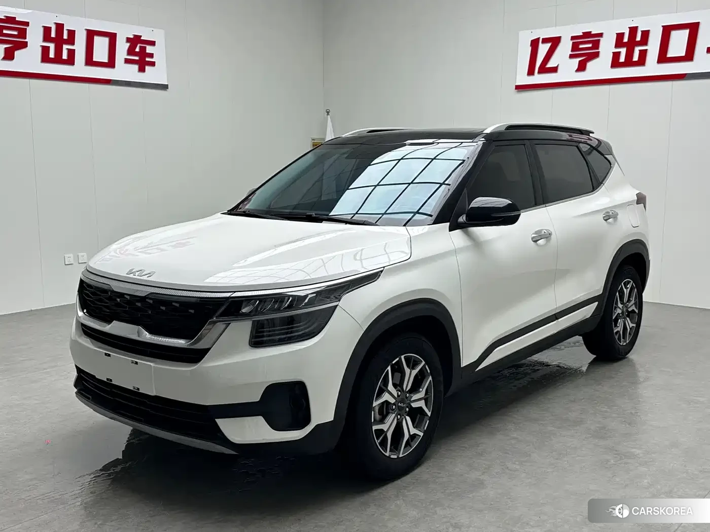 Kia KX3 proud run id 4577506 из Китая 11