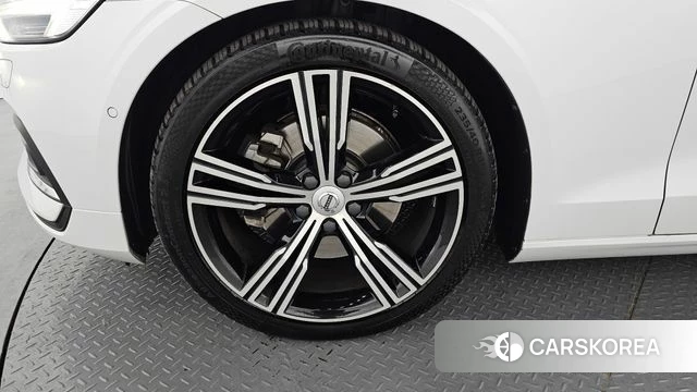 Volvo S60 3rd generation id 3861114 из Кореи 15