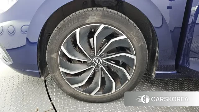 Volkswagen Golf 8th Generation id 3043097 из Кореи 15