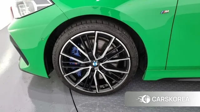 BMW 1 Series (F40) id 3354808 из Кореи 15