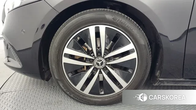 Mercedes-Benz A-Class W177 id 3540294 из Кореи 15