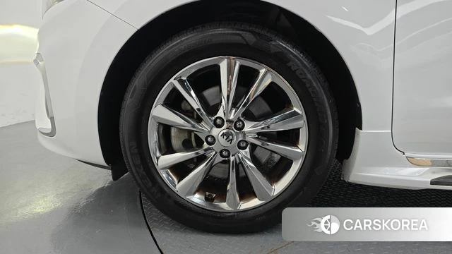 Kia The New Carnival id 4923848 из Кореи 27