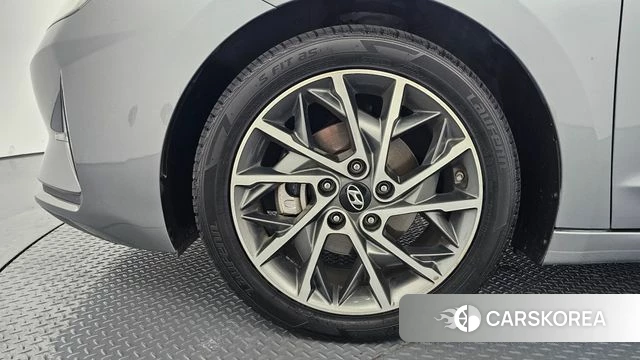 Hyundai The New Avante AD id 4568541 из Кореи 26