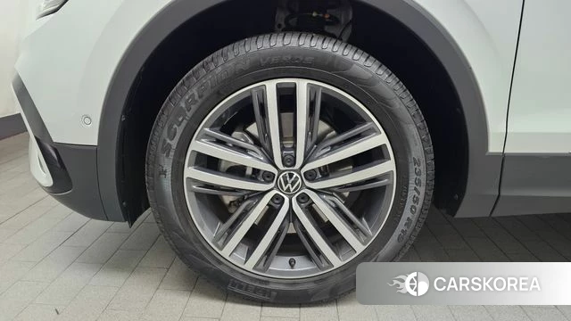 Volkswagen Tiguan Allspace id 3897213 из Кореи 15