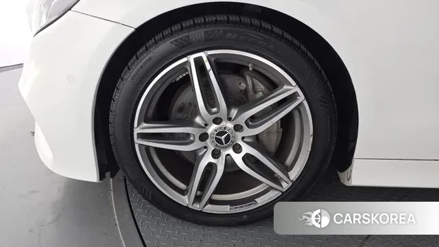 Mercedes-Benz E-Class W213 id 3429252 из Кореи 15