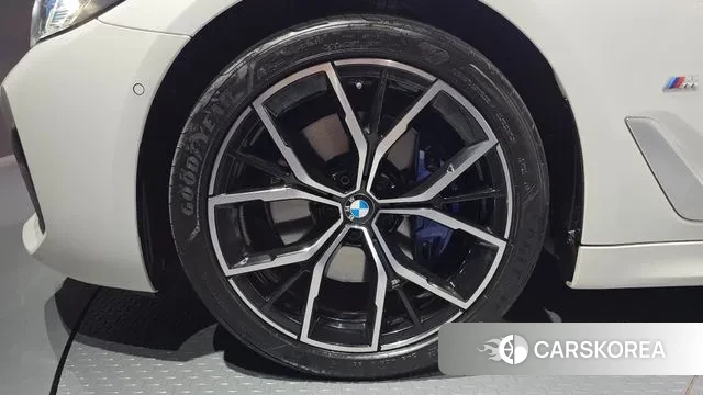 BMW 5 Series (G30) id 3058237 из Кореи 15