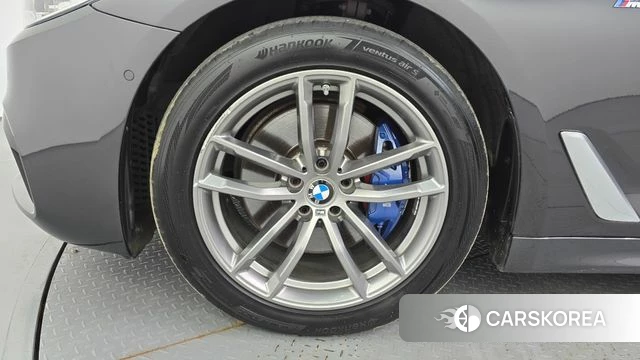 BMW 5 Series (G30) id 4795077 из Кореи 27