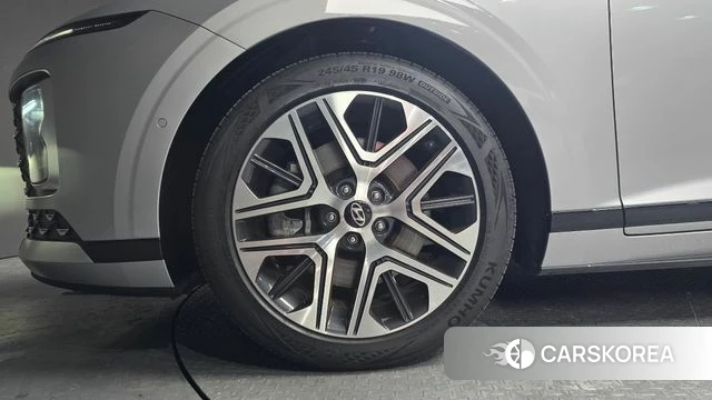 Hyundai Grandeur (GN7) id 3922099 из Кореи 15