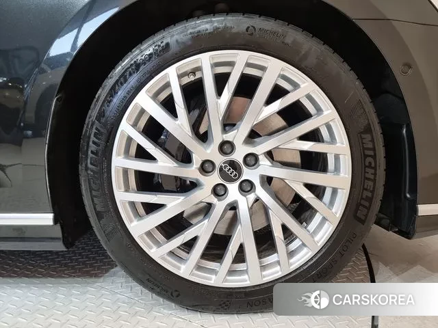 Audi A8 (D5) id 3630500 из Кореи 15