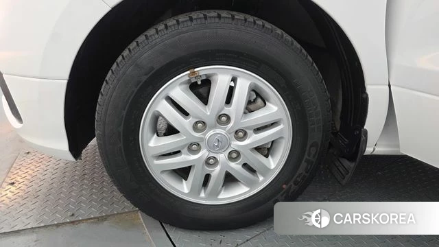Hyundai The New Grand Starex id 3796113 из Кореи 15