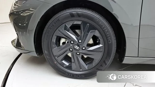 Hyundai Avante (CN7) id 3625448 из Кореи 15