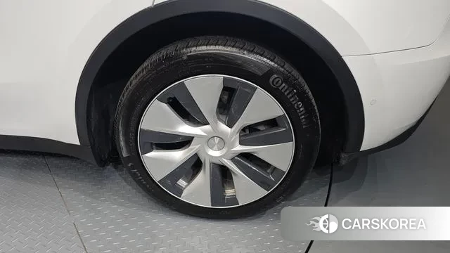 Tesla Model Y id 3343690 из Кореи 15