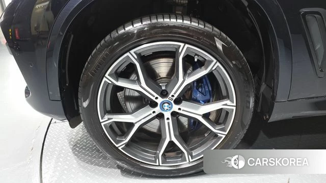 BMW X5 (G05) id 4697171 из Кореи 28