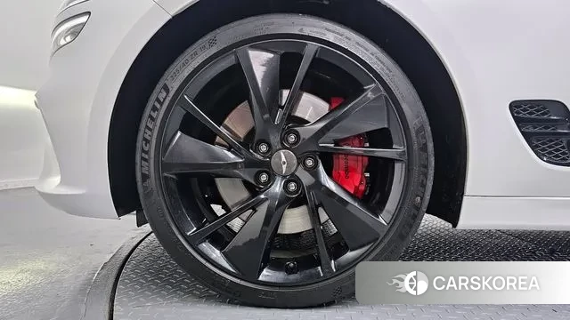 Genesis The New G70 id 3279991 из Кореи 15