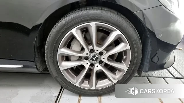 Mercedes-Benz E-Class W213 id 3060593 из Кореи 15