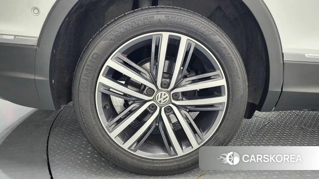 Volkswagen Tiguan Allspace id 3936184 из Кореи 15