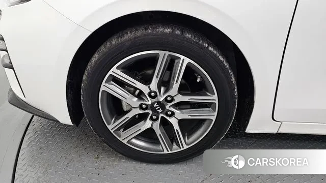 Kia Come New K3 id 3485077 из Кореи 15