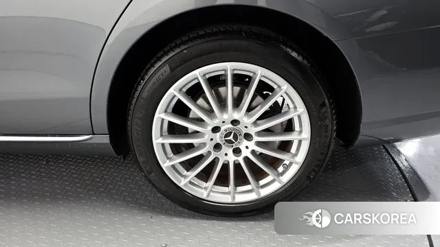 Mercedes-Benz E-Class W213 id 3746538 из Кореи 15