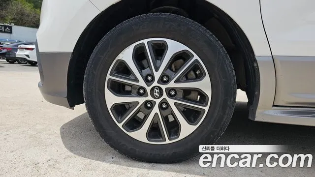 Hyundai The New Grand Starex id 2653729 из Кореи 15