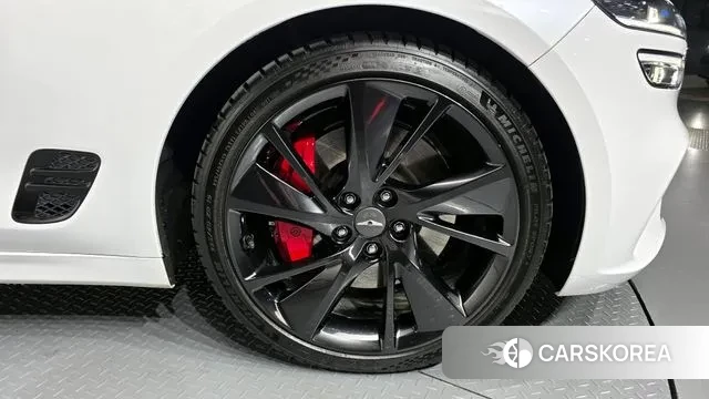 Genesis The New G70 id 3625024 из Кореи 15