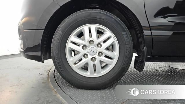 Hyundai The New Grand Starex id 4356844 из Кореи 15