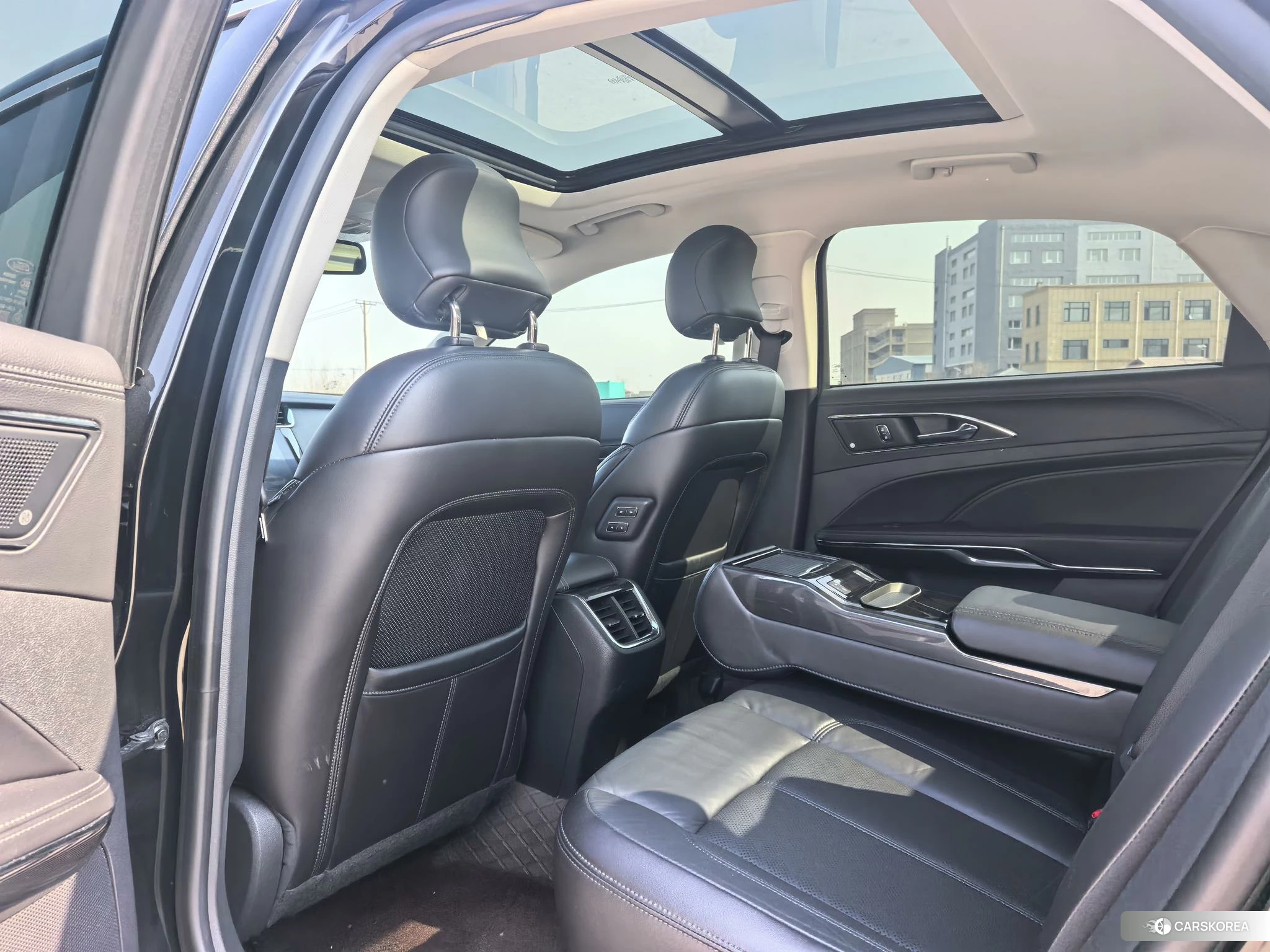 Ford Taurus 2019 Черный из Китая, фото 5