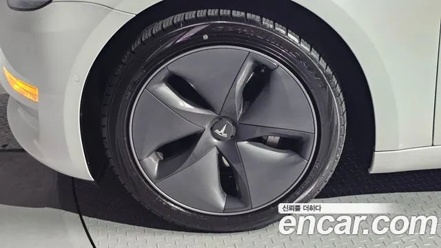 Tesla Model 3 id 2955911 из Кореи 15