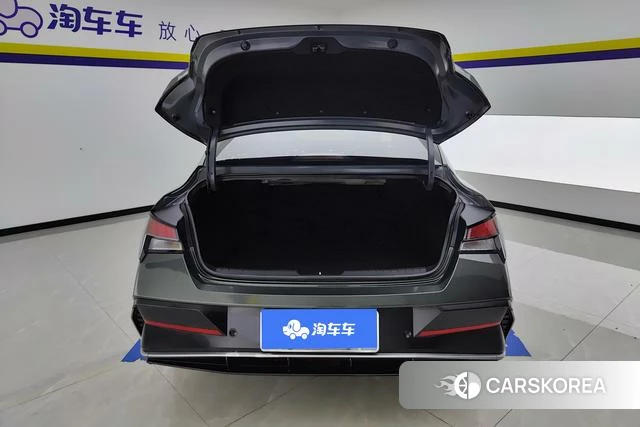 Hyundai Elantra id 3919332 из Китая 12