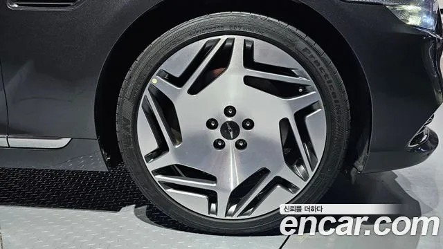 Genesis G90 id 2651125 из Кореи 15