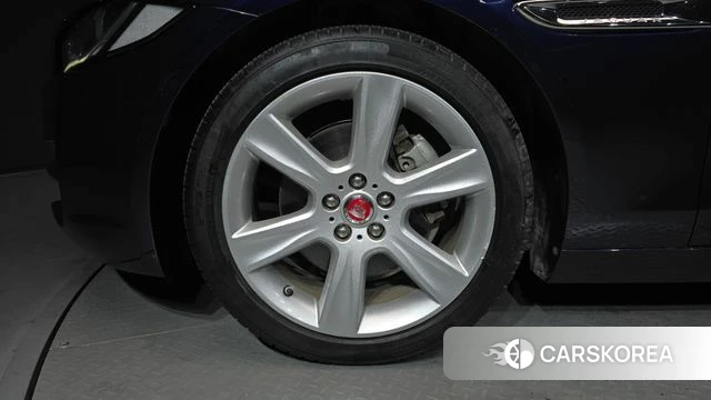 Jaguar XE id 4632890 из Кореи 15