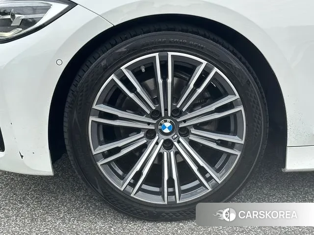 BMW 3 Series (G20) id 3043939 из Кореи 15