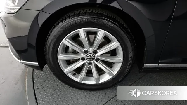 Volkswagen Passat GT (B8) id 2931654 из Кореи 15