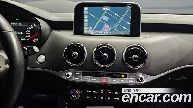 Kia Stinger id 2766092 из Кореи 15