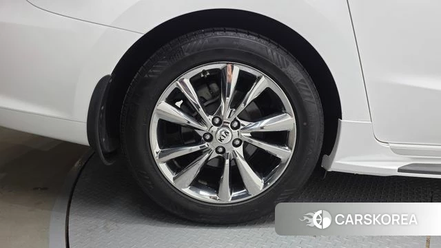 Kia The New Carnival id 4286262 из Кореи 31