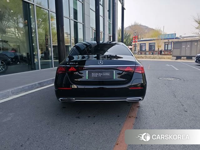 Mercedes-Benz E-class PHEV 2024 Черный из Китая, фото 5