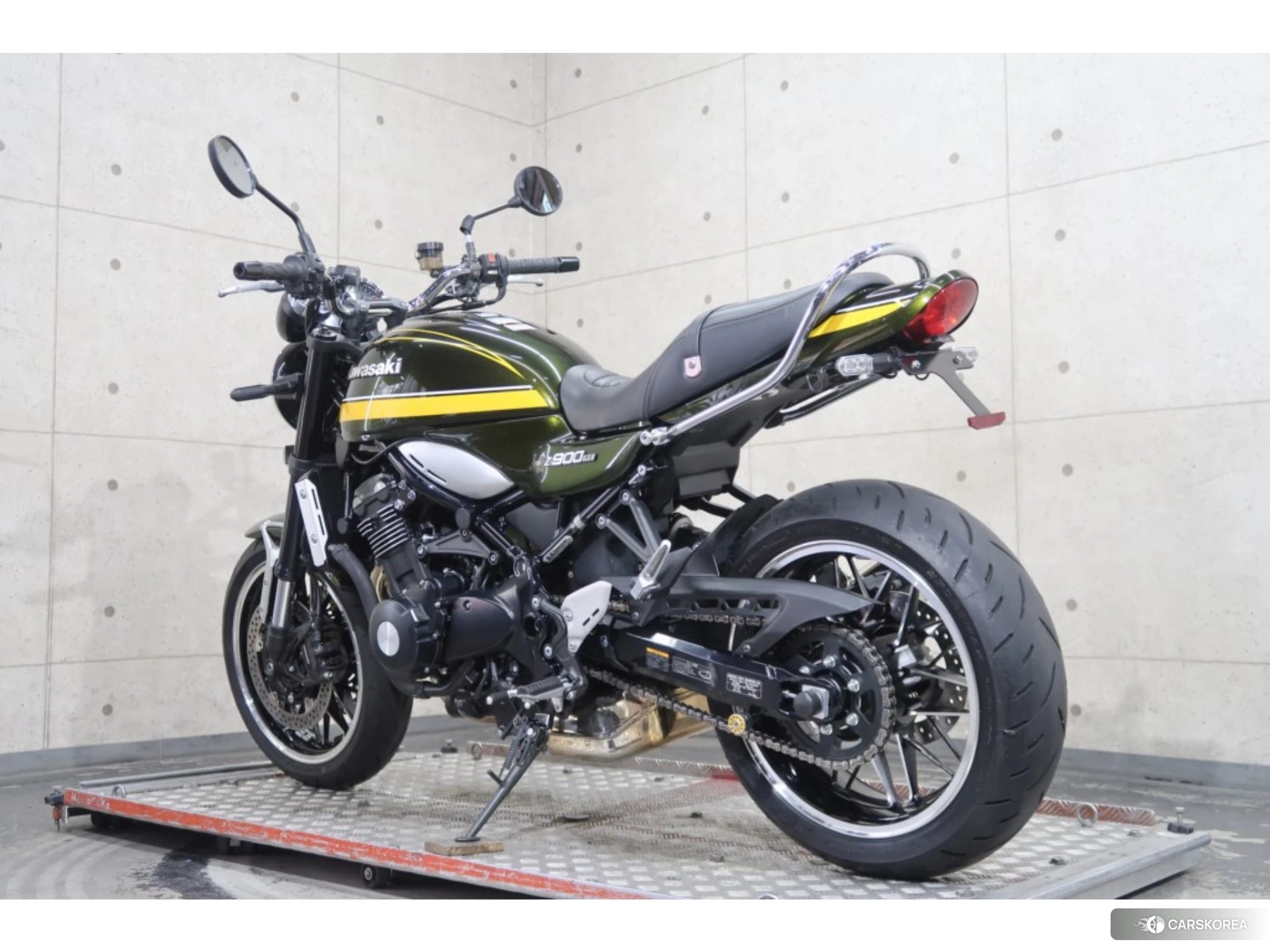 Kawasaki Z900RS id 3950307 из Японии 26