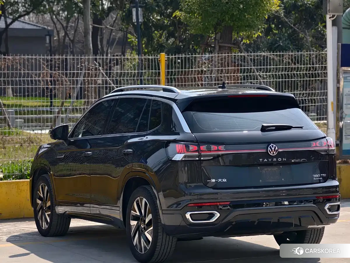 Volkswagen Tayron 2023 Черный из Китая, фото 5