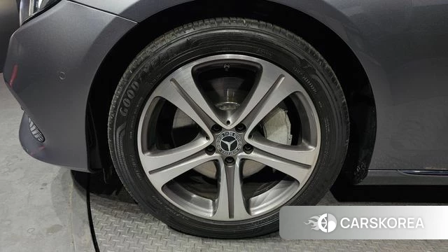 Mercedes-Benz E-Class W213 id 3917258 из Кореи 15