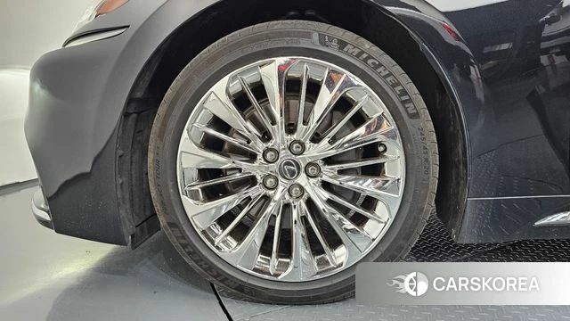 Lexus LS500h 5th generation id 4502866 из Кореи 15
