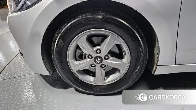 Hyundai Avante AD id 3375341 из Кореи 15