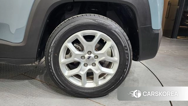 Jeep Renegade id 3829026 из Кореи 15