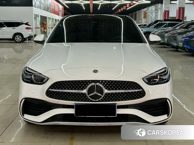 Mercedes-Benz Class C 2023 Белый из Китая, фото 5