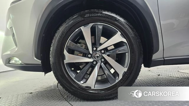 Lexus NX300h id 4397594 из Кореи 25
