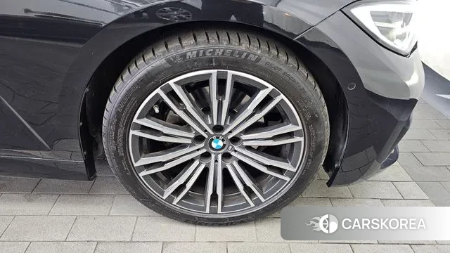 BMW 3 Series (G20) id 3685648 из Кореи 15